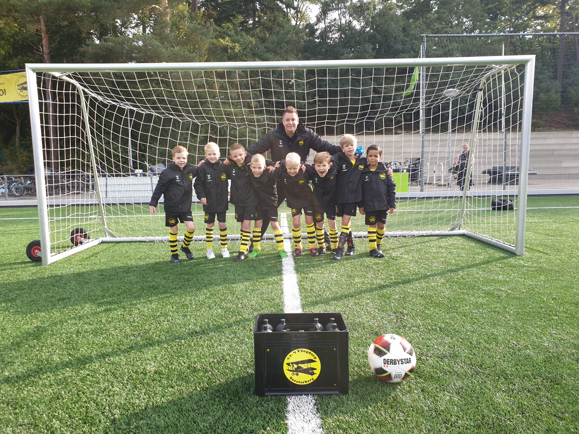 Ook Vliegdorp O8-1 is gesponsord
